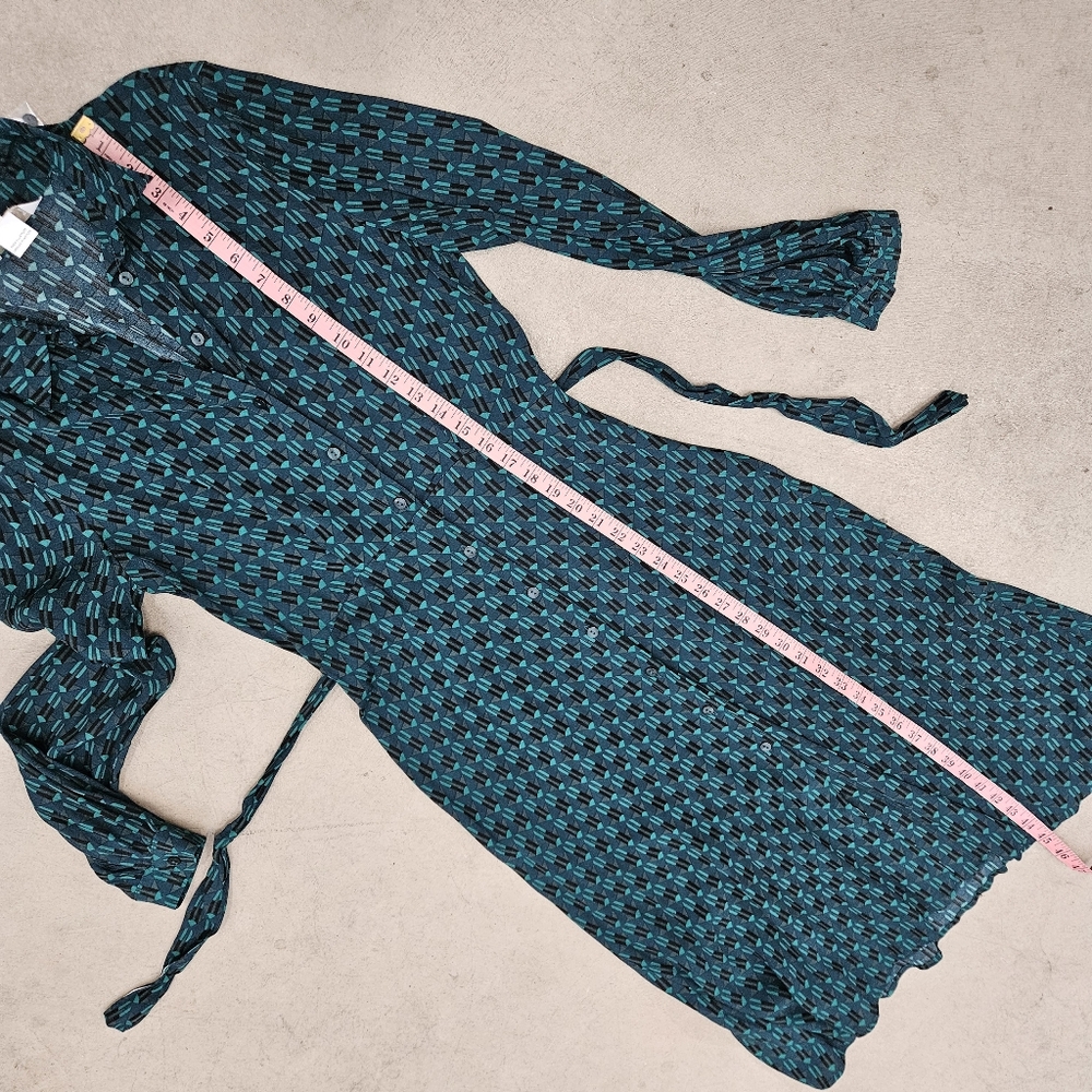 Geo Print Shirtdress - Picture 7 of 8
